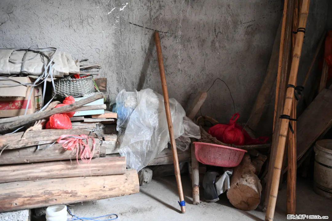 全网追的“扁担女孩”，找了一份暑假工，时薪12元 - 山南生活资讯 - 山南28生活网 sn.28life.com